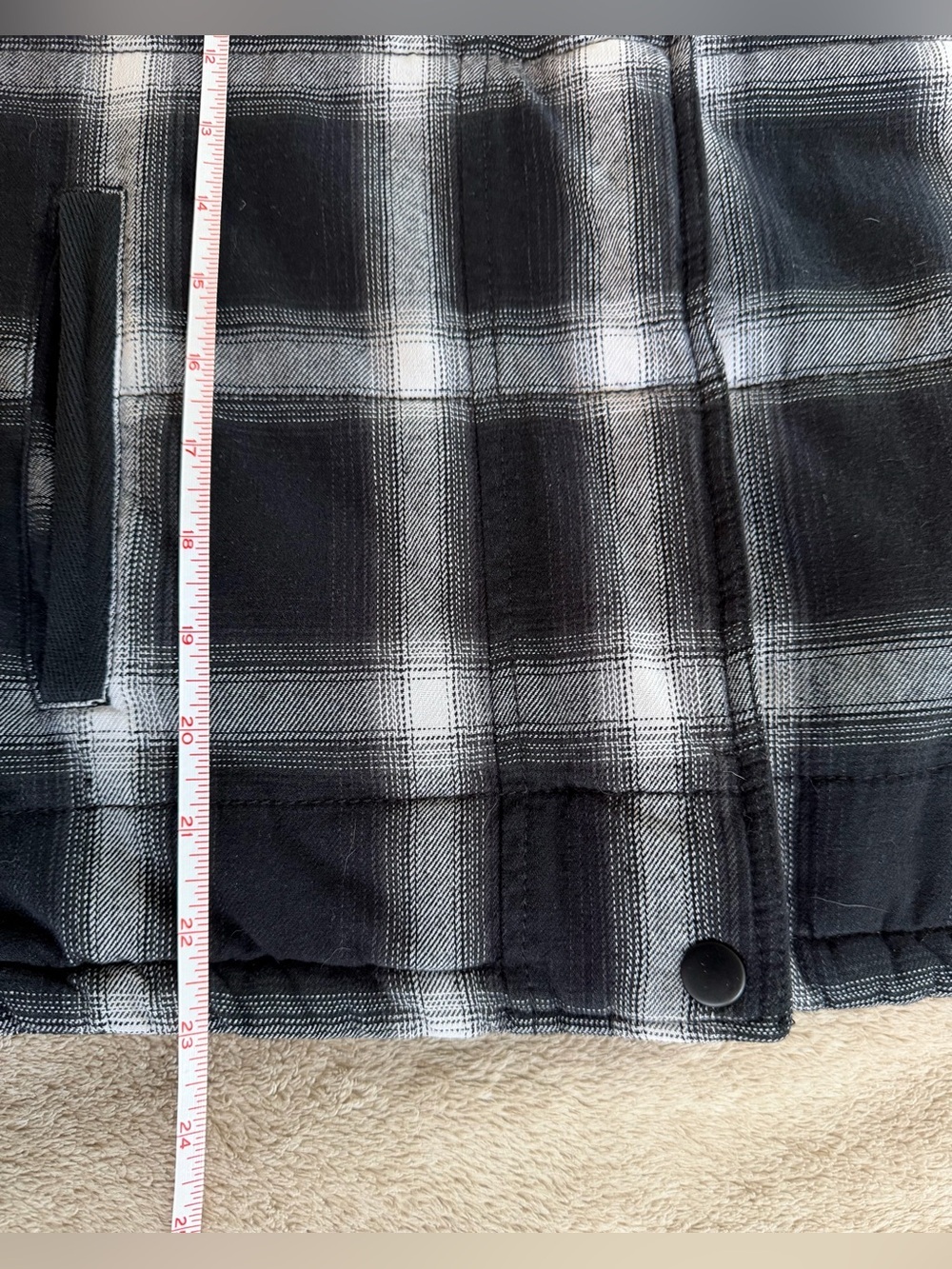 Evereve Lucy Plaid Jacket, Cotton Black/White Plaid, Large - Picture 15 of 15